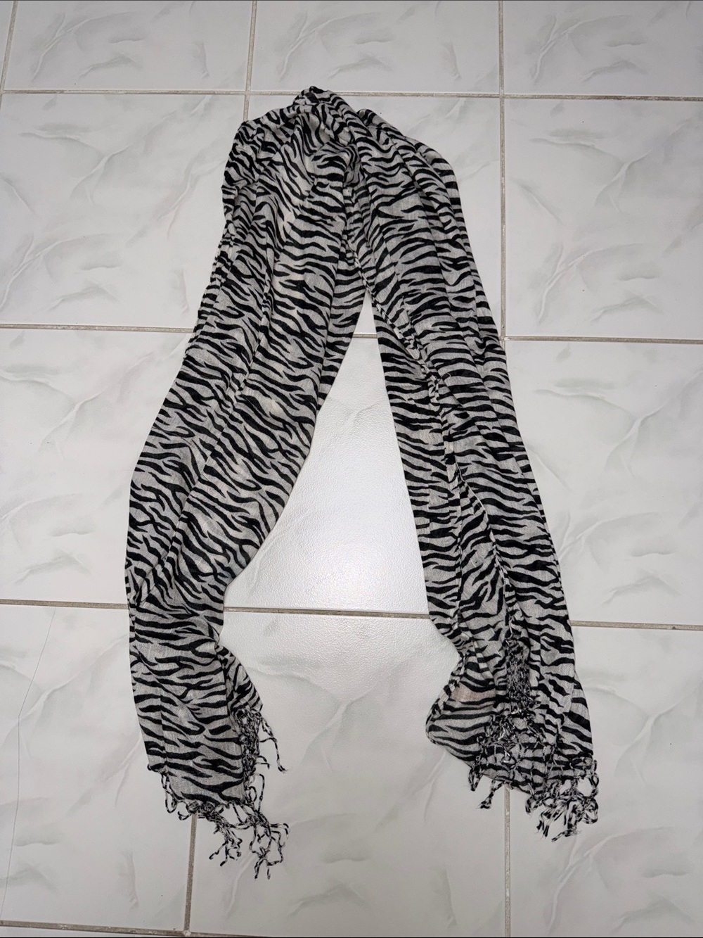 pashmina Black & White Zebra-Print Scarf